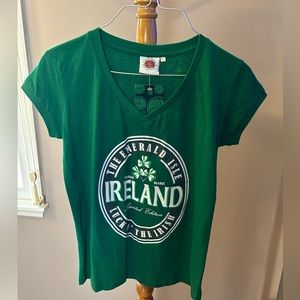 Ireland green t-shirt - size small - NEW